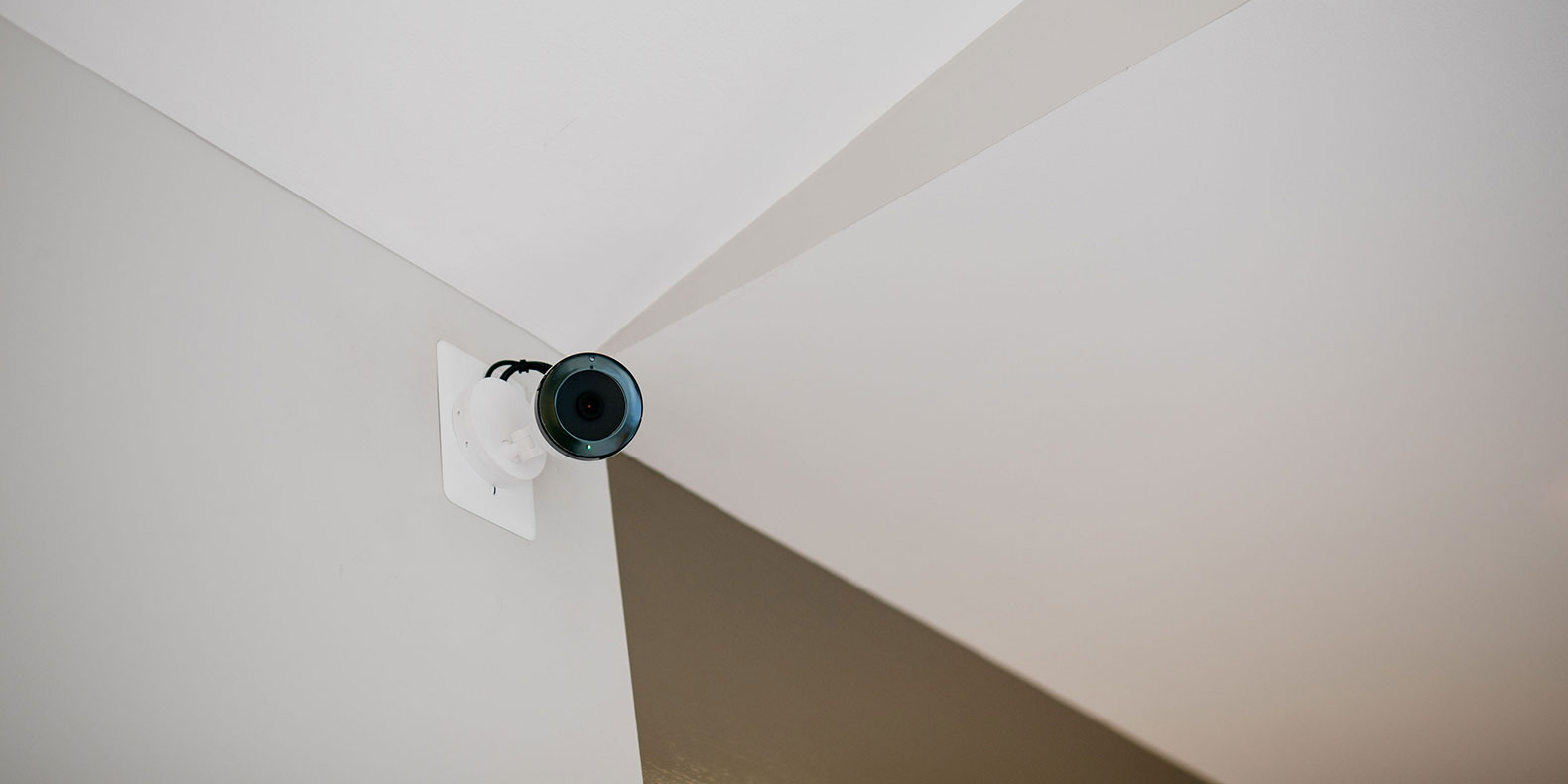 How to Choose the Right Home Security Camera System