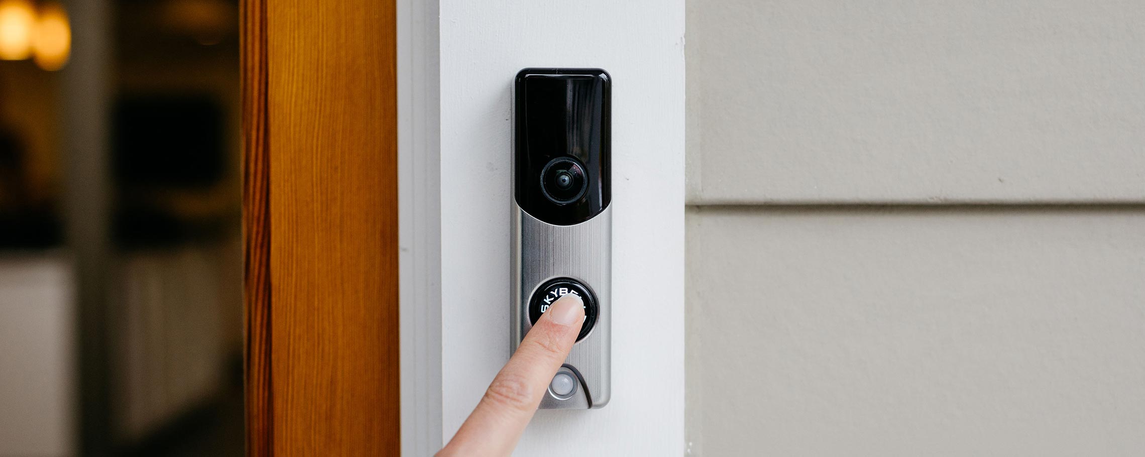 finger ringing doorbell
