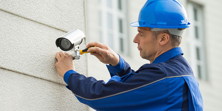 How To Choose The Right Home Security Maintenance Vendor